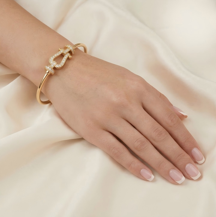 Golden Crystal-Studded Buckle Bangle